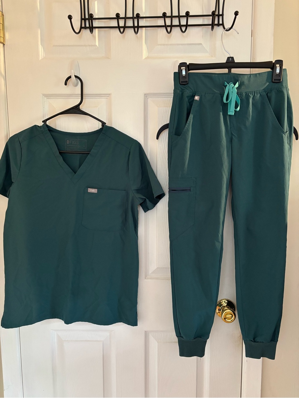 FIGS Forest Green Scrub Set